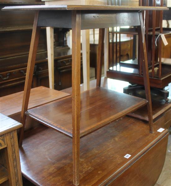 Edwardian banded mahogany two-tier occasional table
